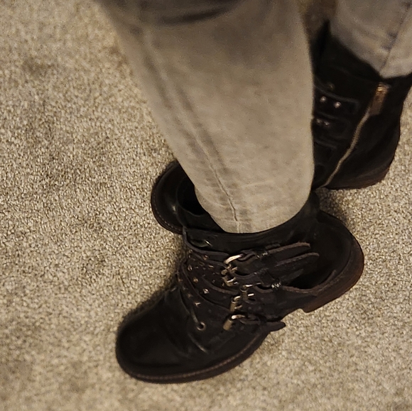 Rare Discontinued AS98 Black Studded Buckle Boots Size 38 EUC - Picture 8 of 11